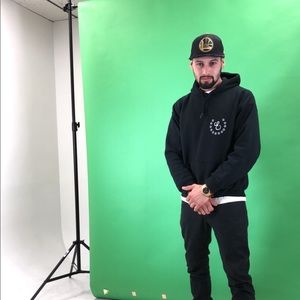 Meet your Posher, Angello